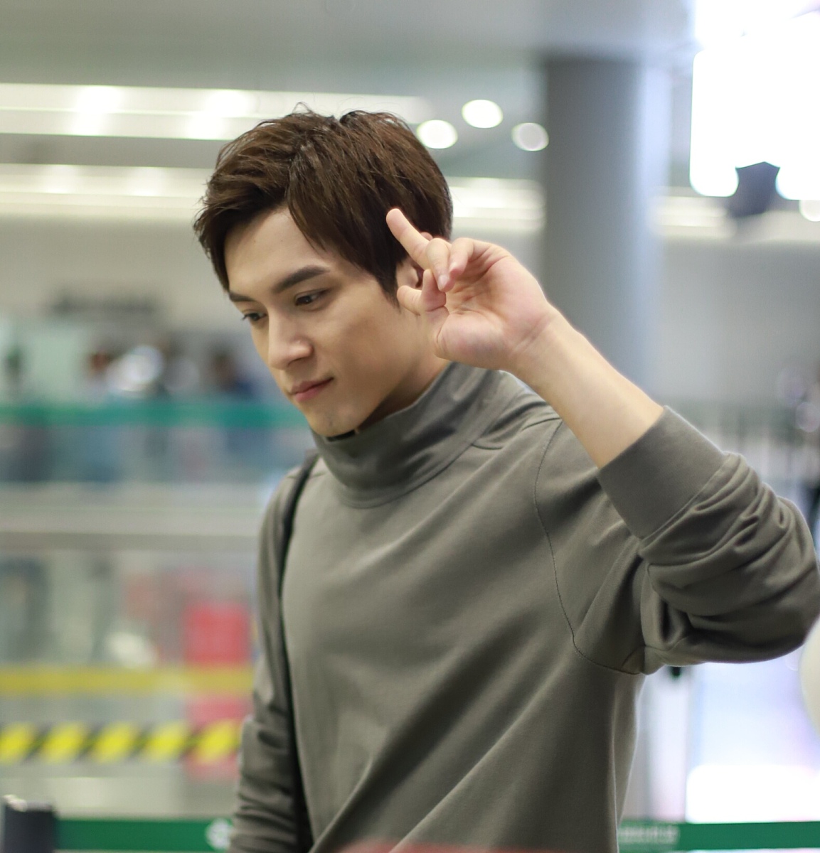 饭后犯困的原因：消化、血糖和能量消耗