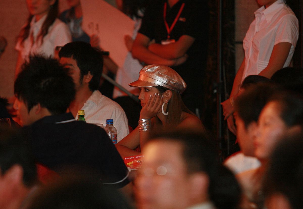 2007年8月31日,北京,李连杰"1基金"慈善拍卖晚会.何洁+++_+++李连杰
