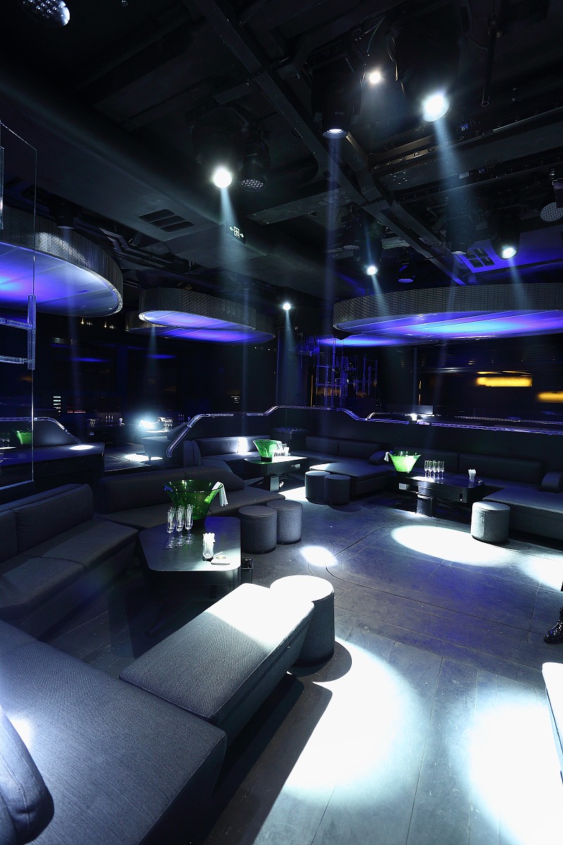 写出酒吧影院的软件介绍软件特色软件亮点软件优势软件测评