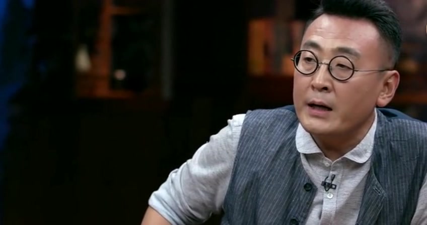 《圆桌派》姜文被问:你拍的电影年轻人喜欢看吗?姜文竟这样回答
