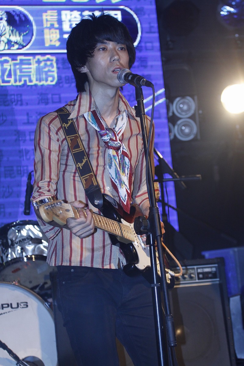 2011年7月31日,北京,由某牌子啤酒主办的"虎啤跨艺界乐队龙虎榜"第二