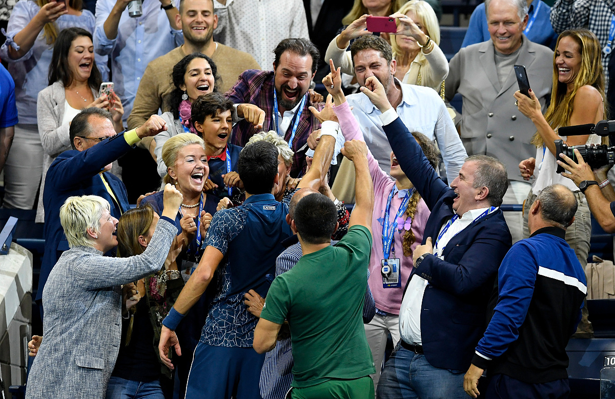 小王子简介：探索童话背后的深刻智慧