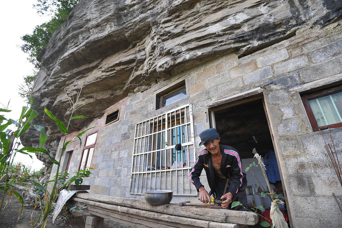 2019贵阳护理职业学院中职部招生专业及学院信息