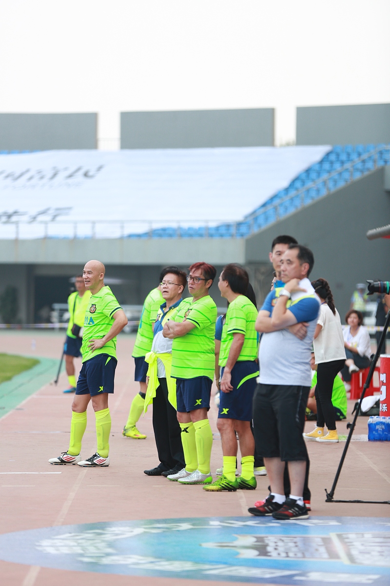 重庆光华女子职中高尔夫运动助理专业招生攻略 - 如何成为职场佼佼者