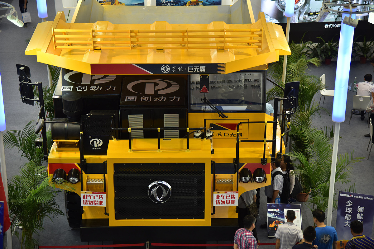 宁波奉化区技工学校2023年新增专业：电子商务、人工智能、物联网、新能源汽车