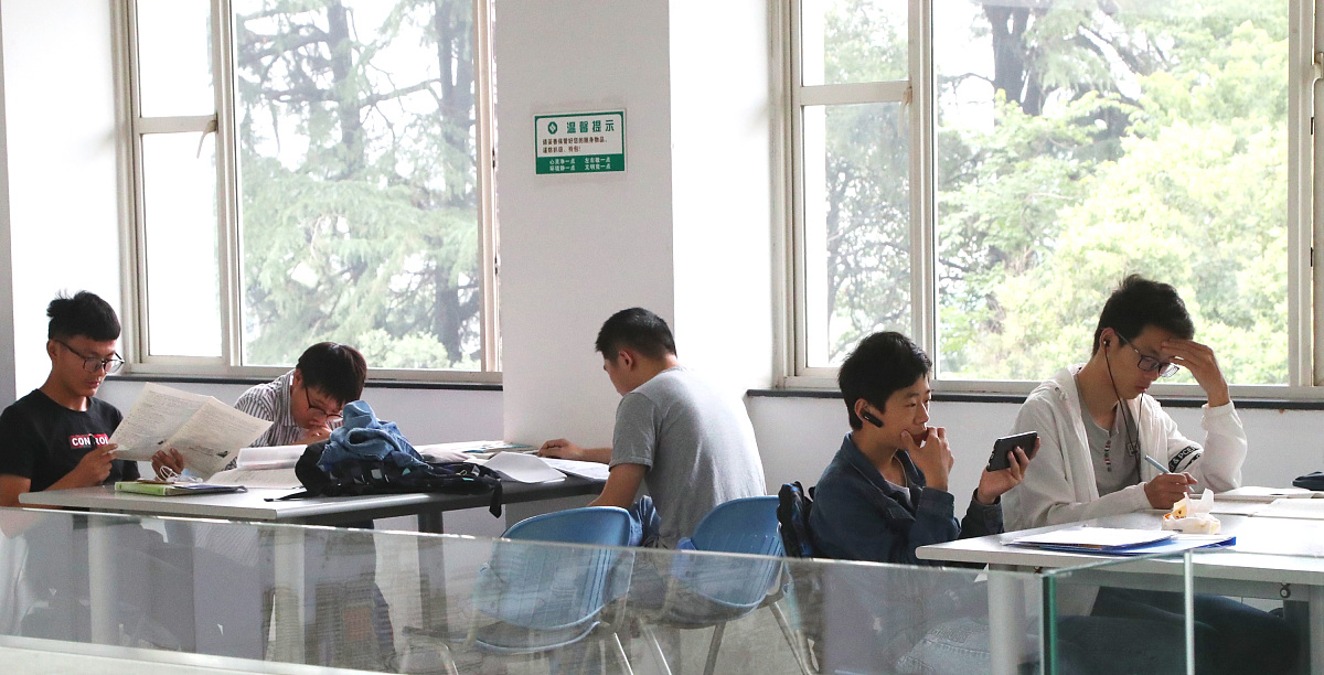 科技公司会计暑期实习报告 - 20篇日志+3000字总结