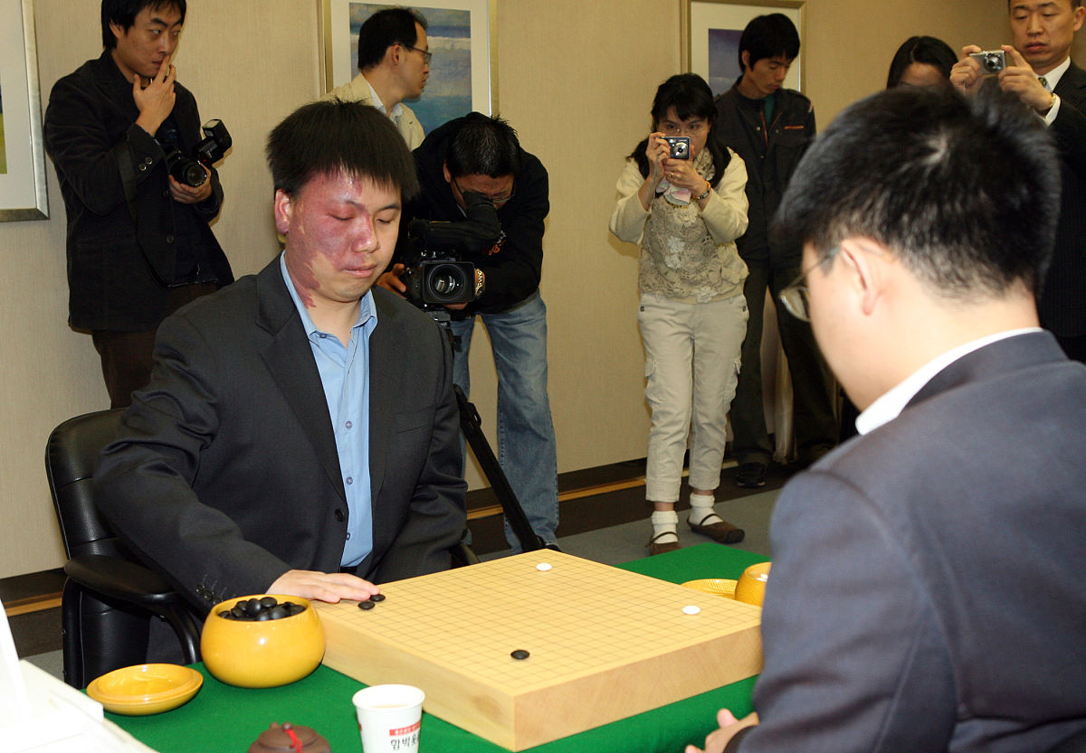 2007年3月22日,第11届lg杯世界棋王战三番决赛决胜局在韩国首尔落子,