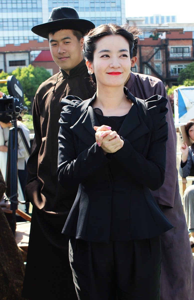 2015年5月12日,上海,年代爆笑喜剧《明星时代》在沪开放媒体探班.***_