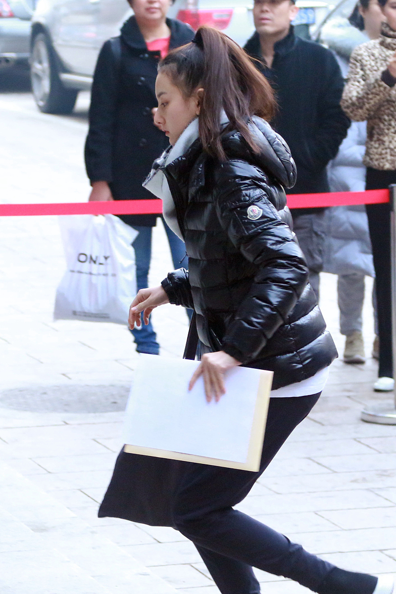 中药白术的化学成分结构提取方式