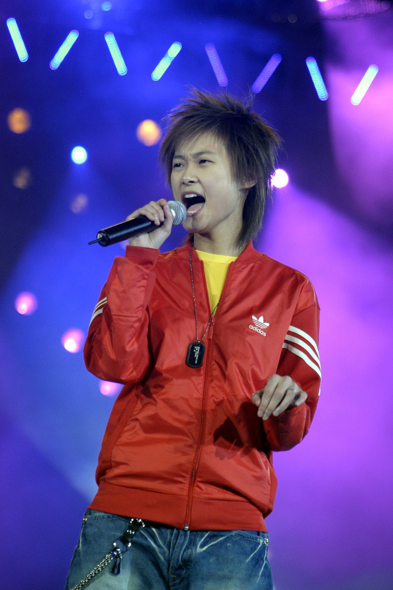 王俊仪：中国好声音冠军歌手，实力唱将新星