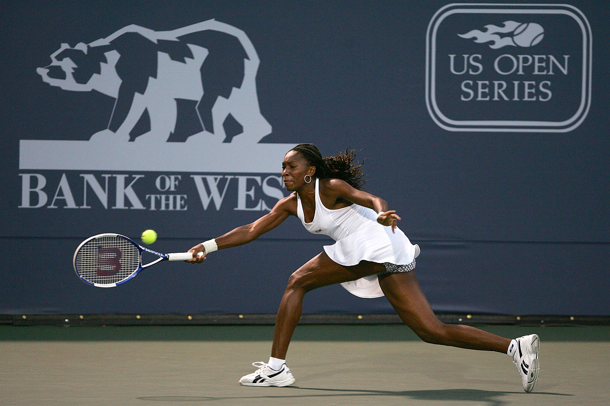 palo alto, ca - july 27:  venus williams of the usa returns a sh