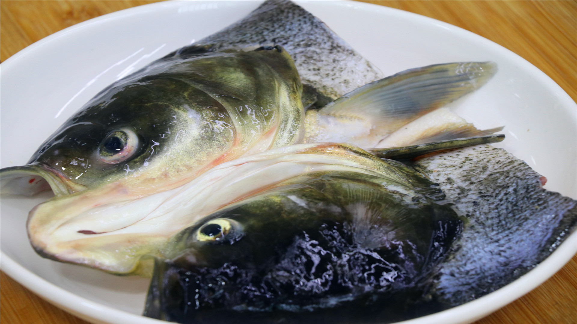 自从知道鱼头这样做,我家就经常吃鱼了,鱼头鲜香细嫩还没有腥味