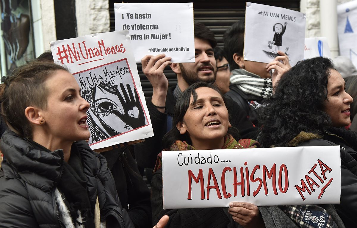 对消除西班牙影视行业女性歧视的建议五百字