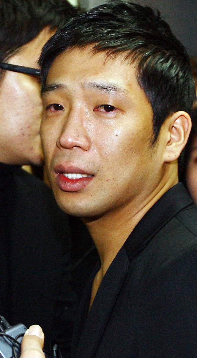 2011年4月11日讯,韩国,韩国当地时间11日下午,韩国歌手mc梦逃避兵役一
