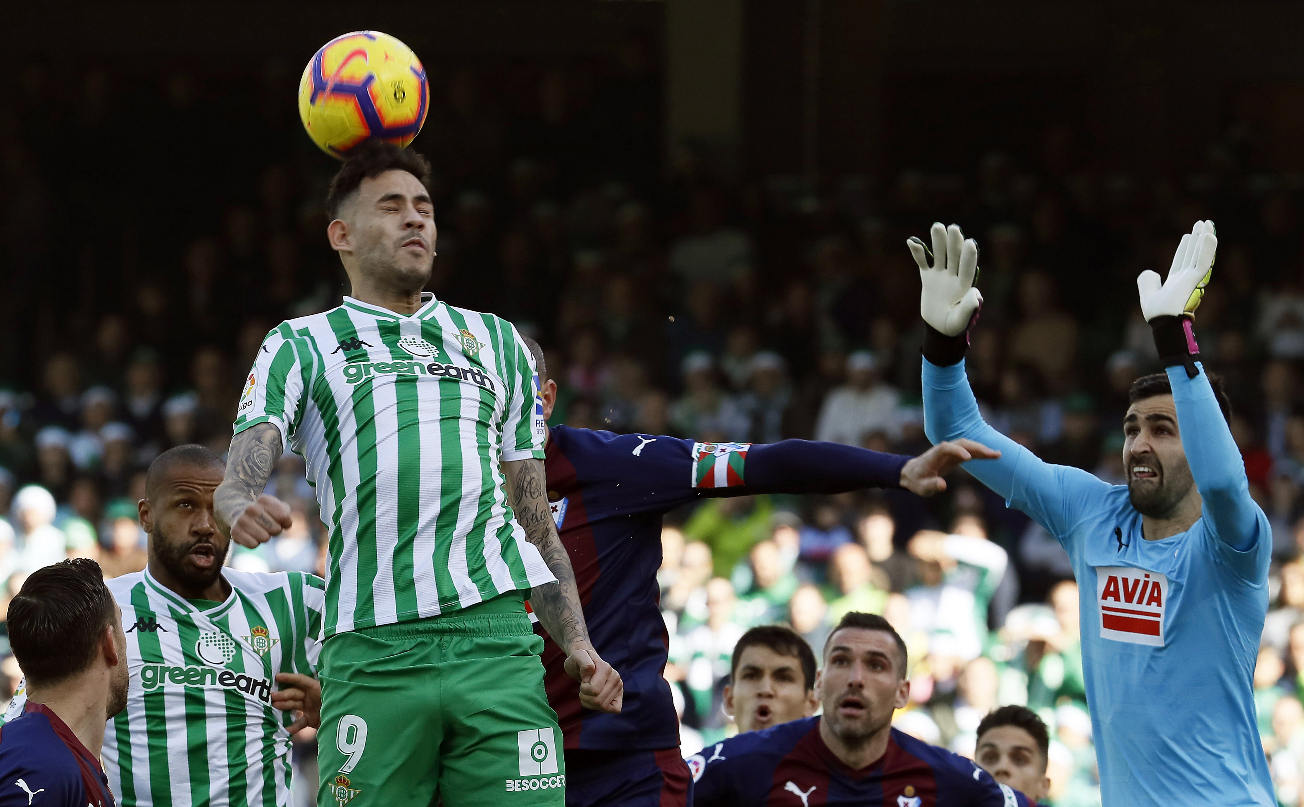 足球--西甲联赛:贝蒂斯战平埃瓦尔