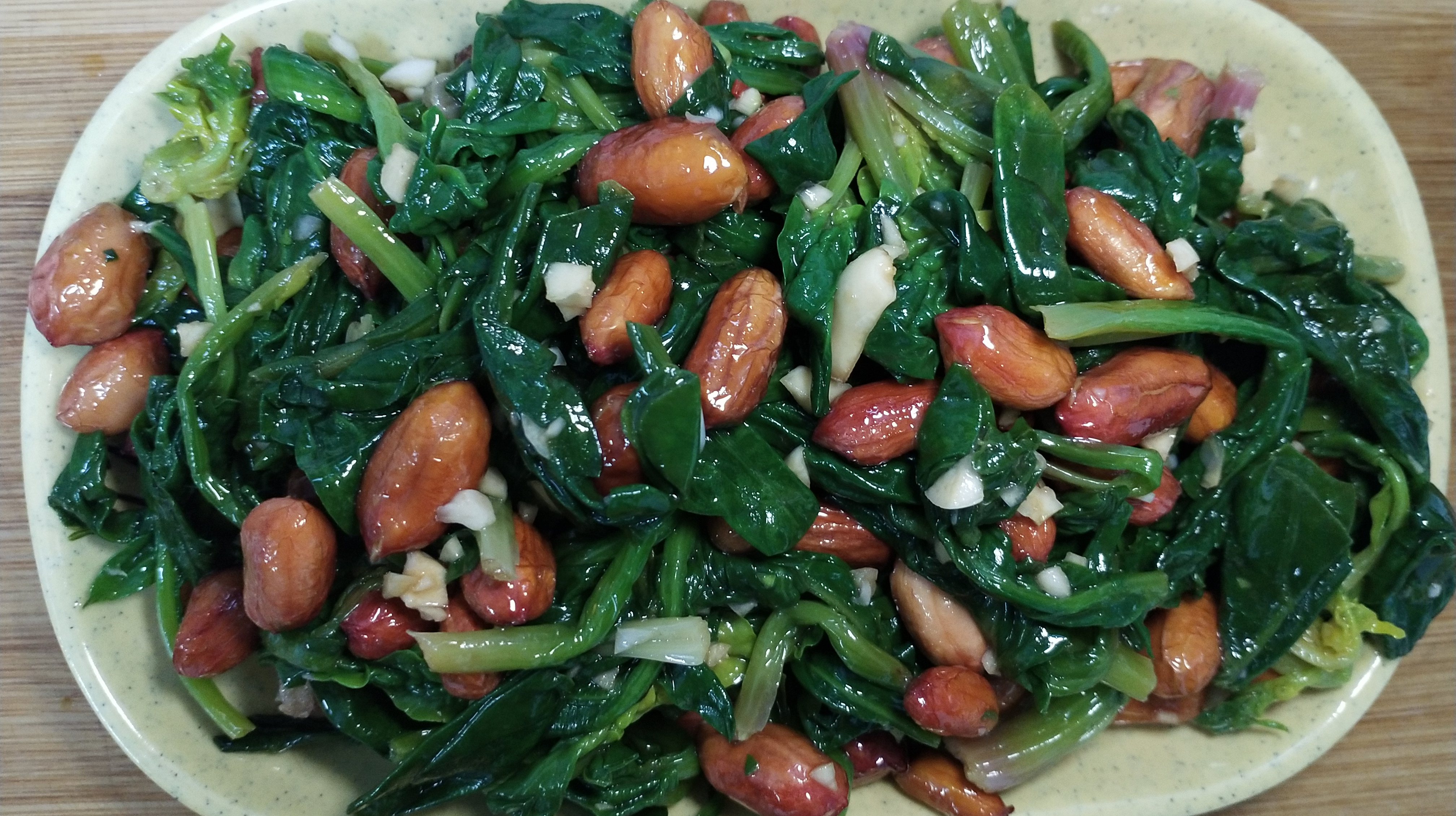 菠菜最好吃的做法,做法简单好吃,麻辣可口,味道鲜美,孩子爱吃