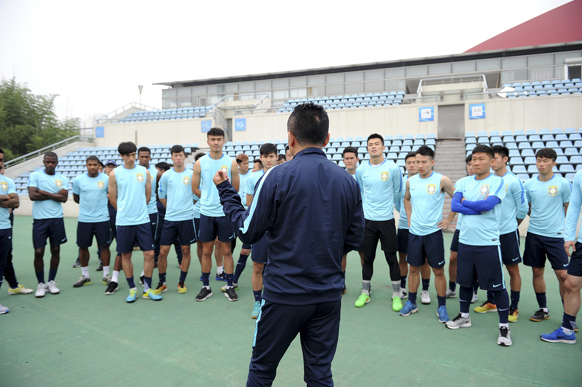 长沙市贺龙体育运动学校专业选择及就业前景分析