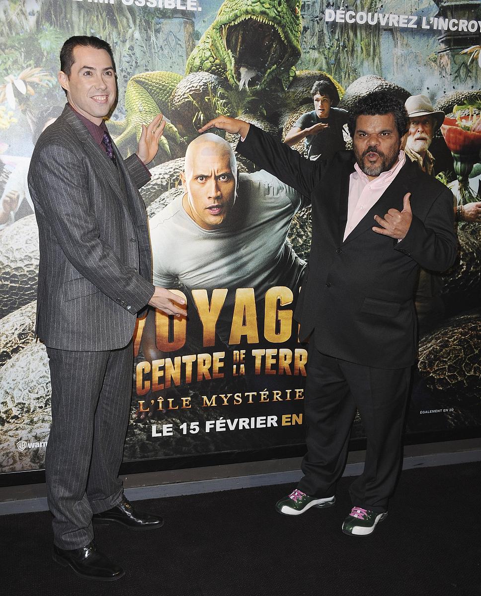 神秘之岛：一场惊险的宝藏探险