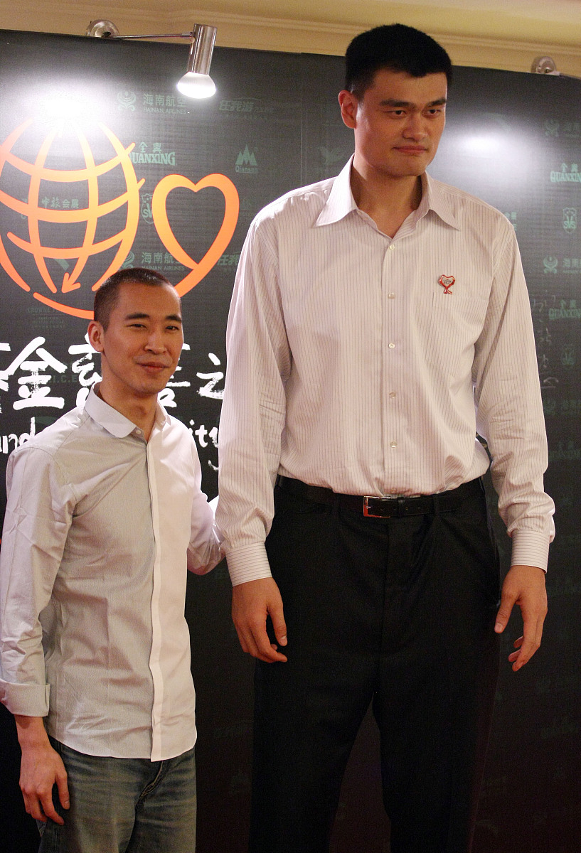 2011年7月9日讯,姚明的娱乐情缘.***_***黄立行 姚明+++_+++姚明纳什