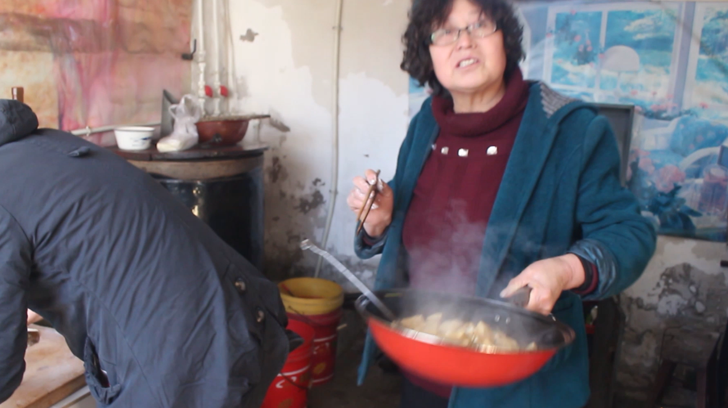 这才是真正的乡村生活!一块豆腐一碗面,城里人肯定没见过!