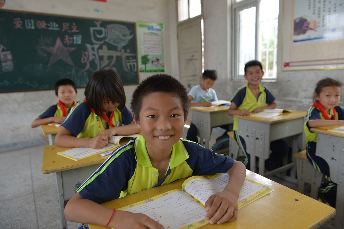 班级授课制：教学组织形式的优越性分析