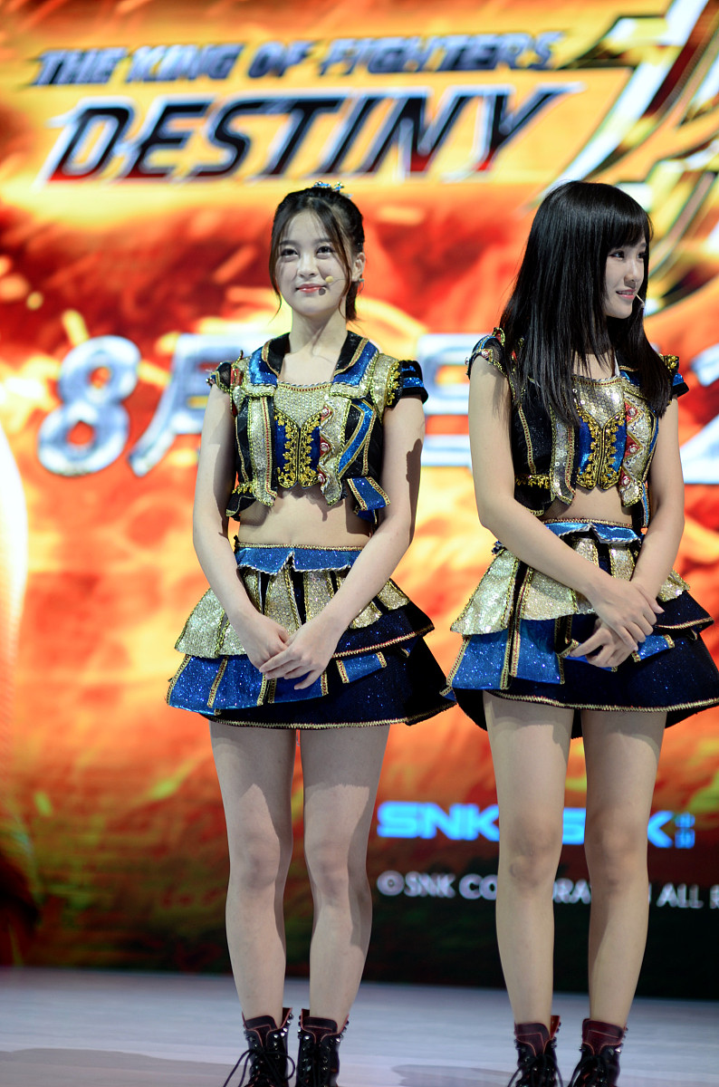 2017年7月27日,上海,snh48姐妹团bej48现身2017chinajoy展会.***_***