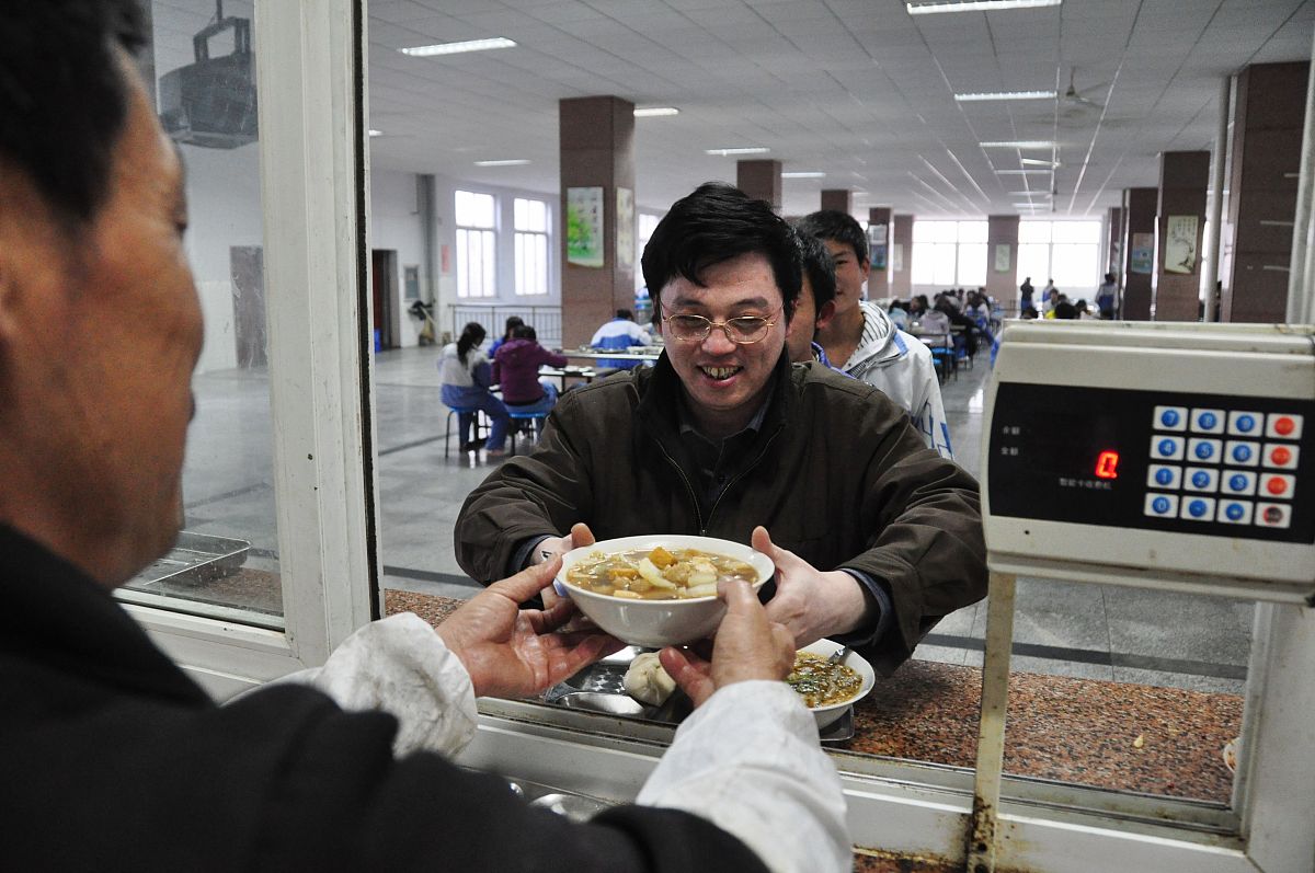 四川2020年铁路学校和中专有哪些区别