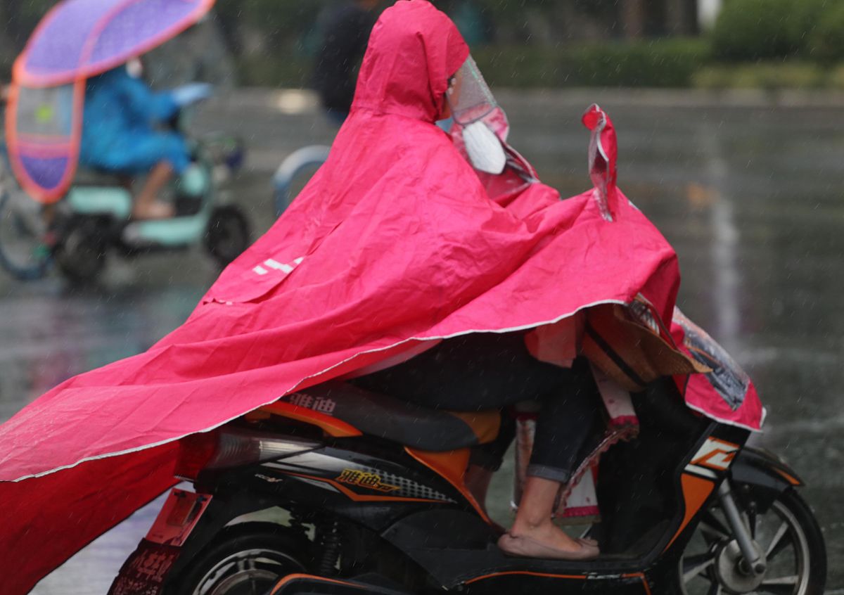 气温21至32度适合骑电瓶车吗