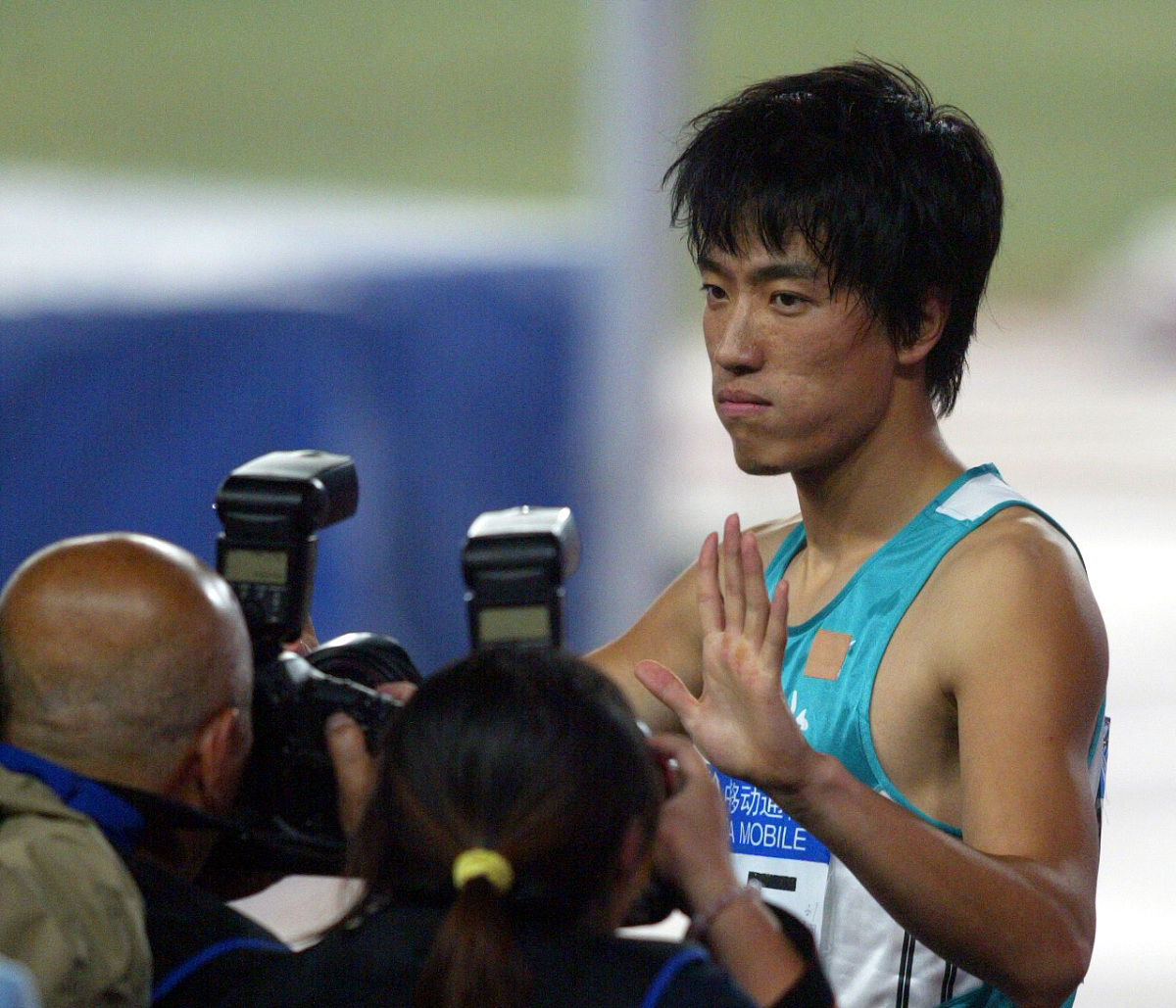 关于体育热点的问题