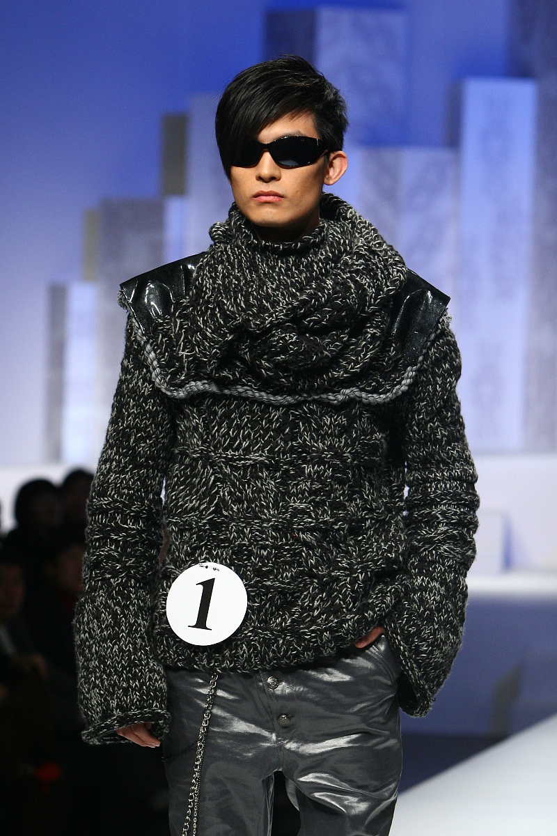 南康职业中等专业学校服装设计与工艺专业招生简章 - 培养时尚创新人才