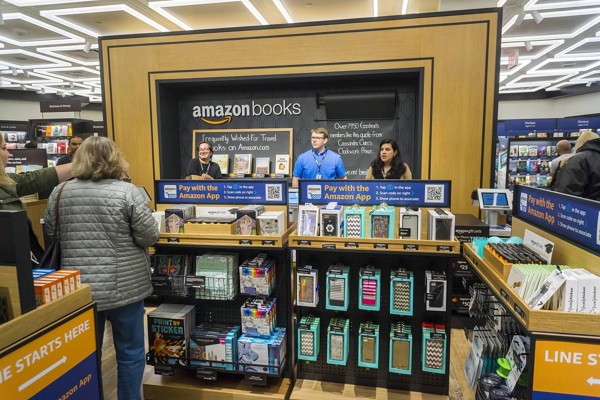 用英语回复一封亚马逊的邮件表明与关联到的店铺Arlene完全的不认识请问具体的关联因素