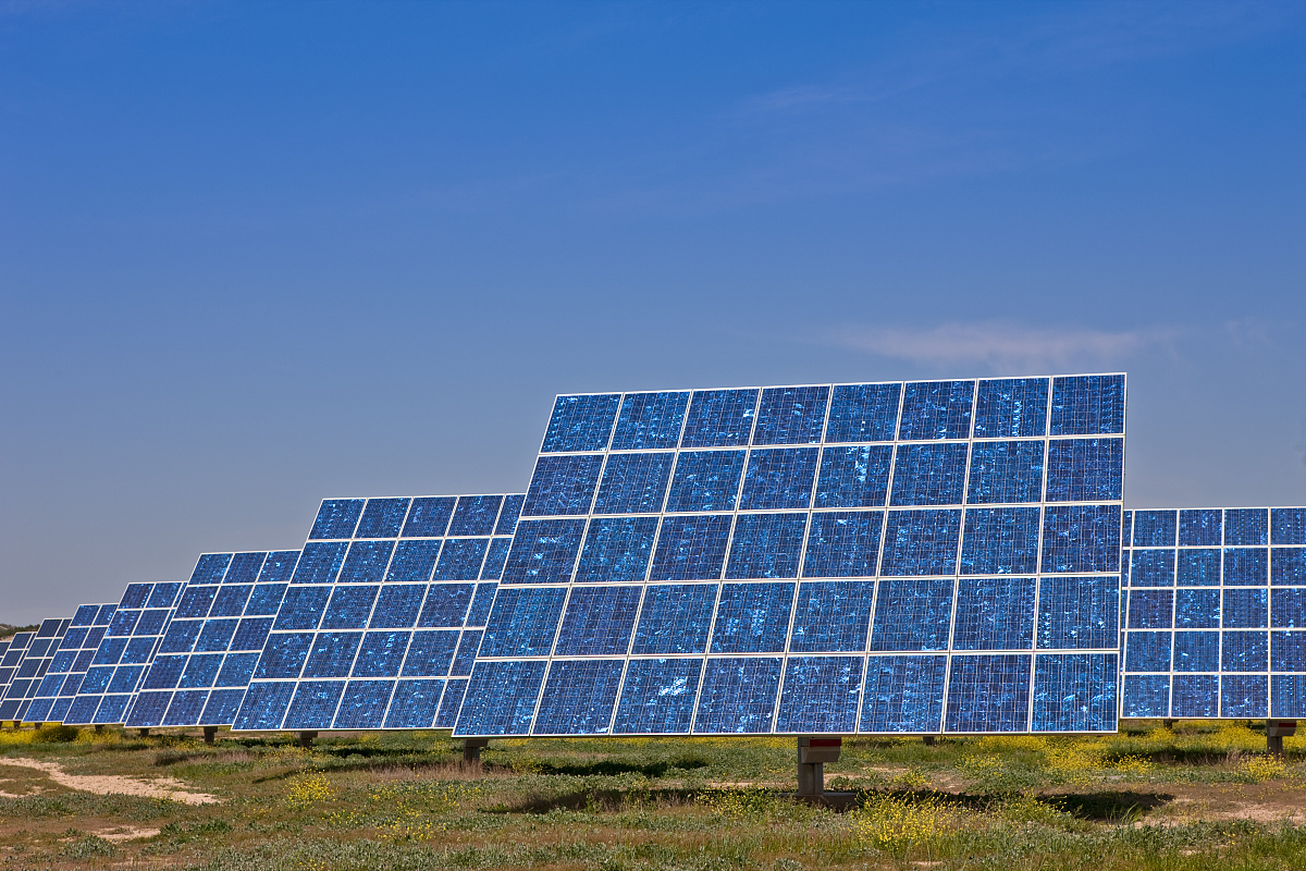 Photoelectrochemical Solar Hydrogen Production: Translating Artificial Photosynthesis Systems