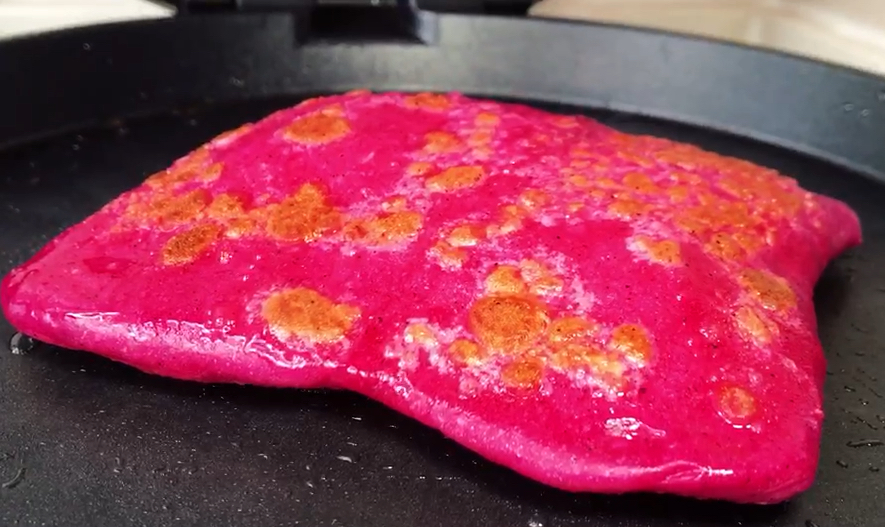 鸡蛋灌饼的创新做法,快速起泡,外酥里嫩,凉了都不会硬