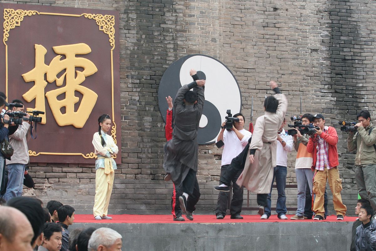 2007年10月9日,邯郸,中国首部讲述太极拳发展起源的30集大型电视连续