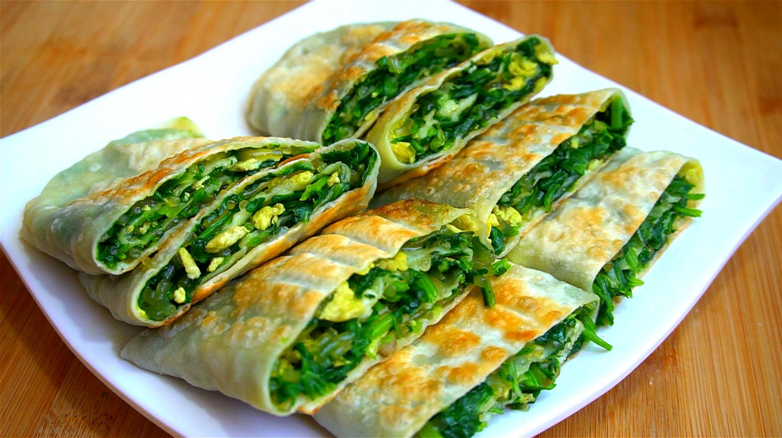 秋冬季多吃菠菜,教你好吃做法,层层美味,吃一次就念念不忘