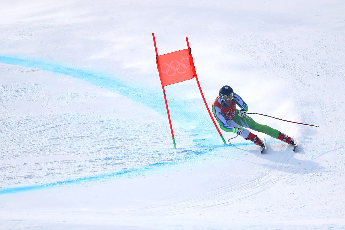 2018年2月10日,韩国平昌,2018平昌冬奥会首日,高山滑雪选手训练备战.p