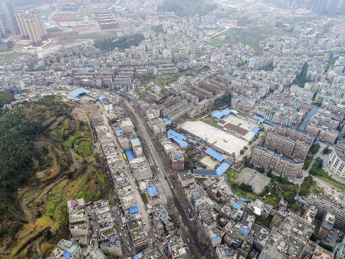 重庆到贵阳清镇市怎么坐车