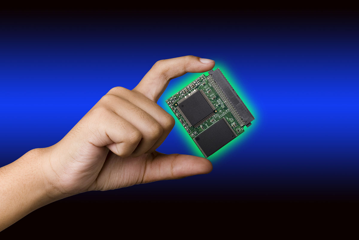 电容式指纹传感器工作原理及身份辨识详解