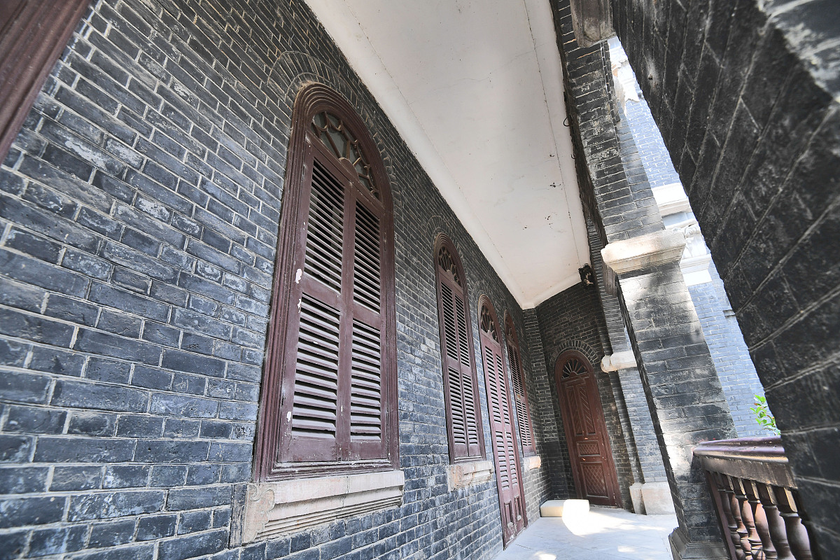 贵阳学针灸推拿专业就业态势怎么样_贵阳卫生学校