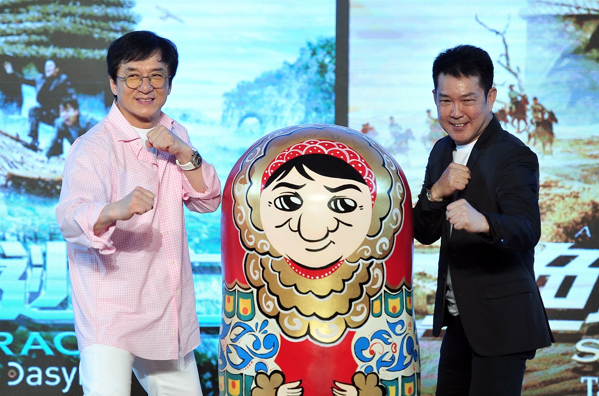 2016年05月22日,北京,明星参加《绝地逃亡》发布会.***_***成龙 元彪