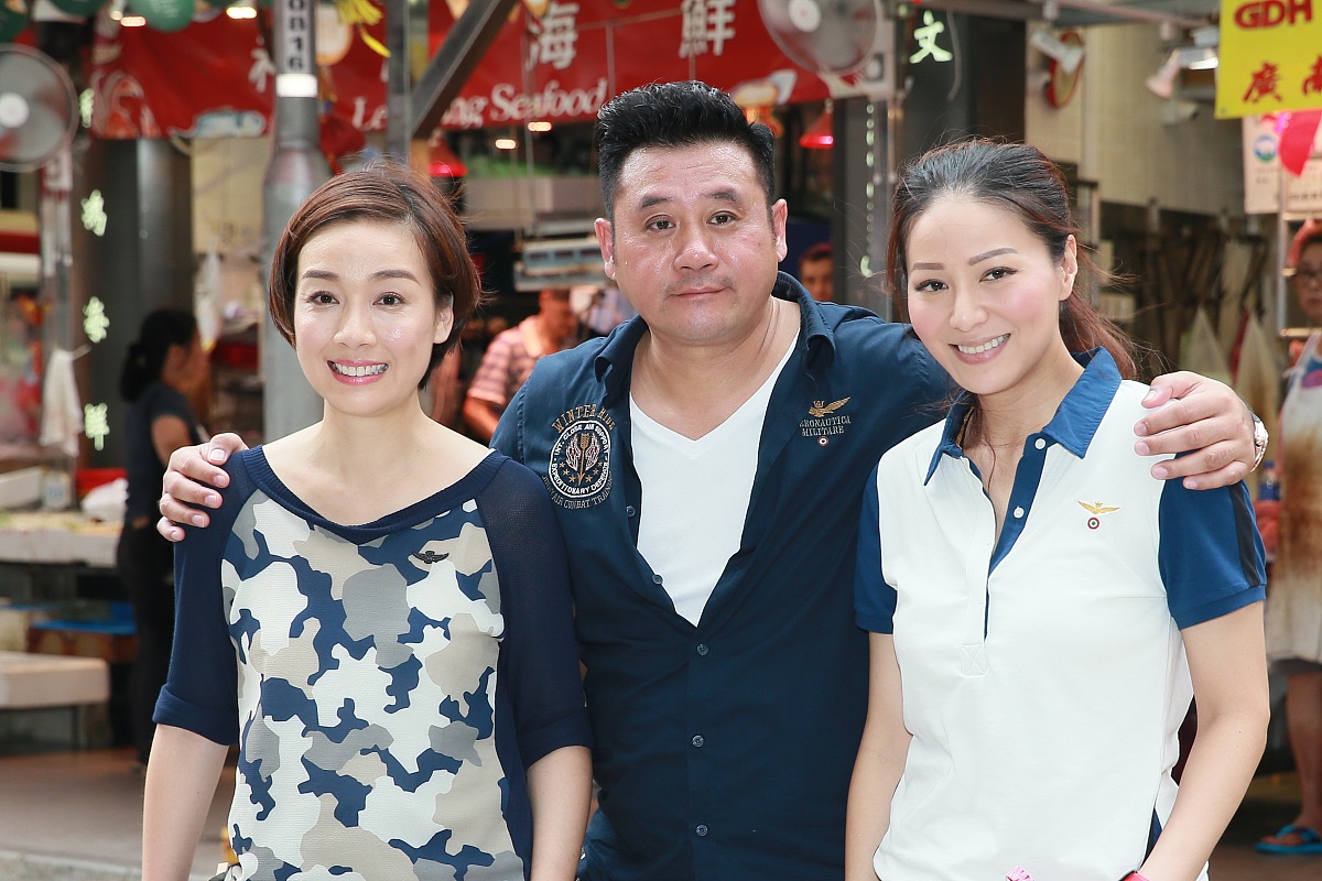 2017年8月9日,香港,8月9日,明星拍摄tvb周刊封面故事《街市游乐园》,