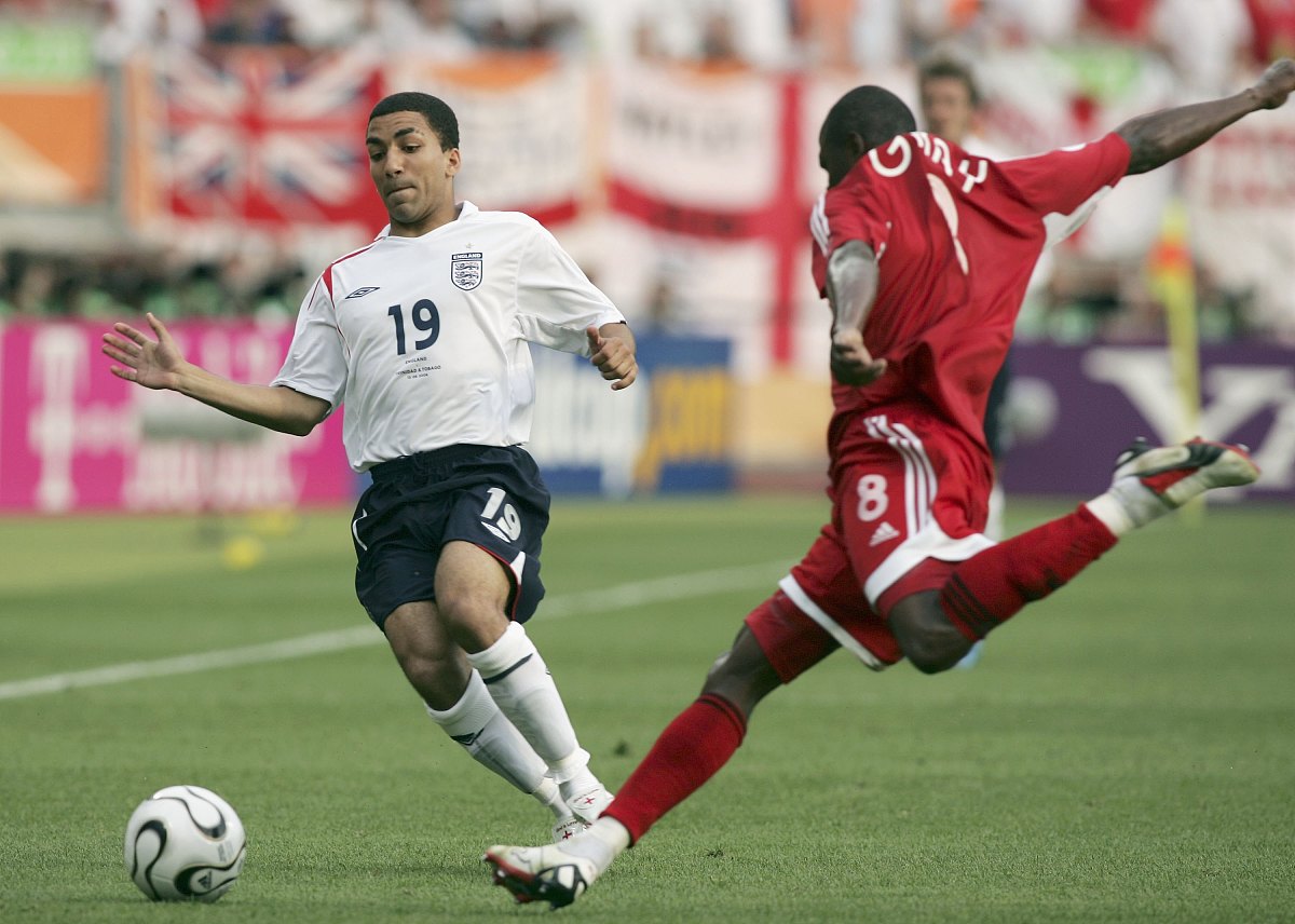 2006年6月15日,世界杯b组,英格兰2-0击败特立尼达和多巴哥.格雷拦截伦