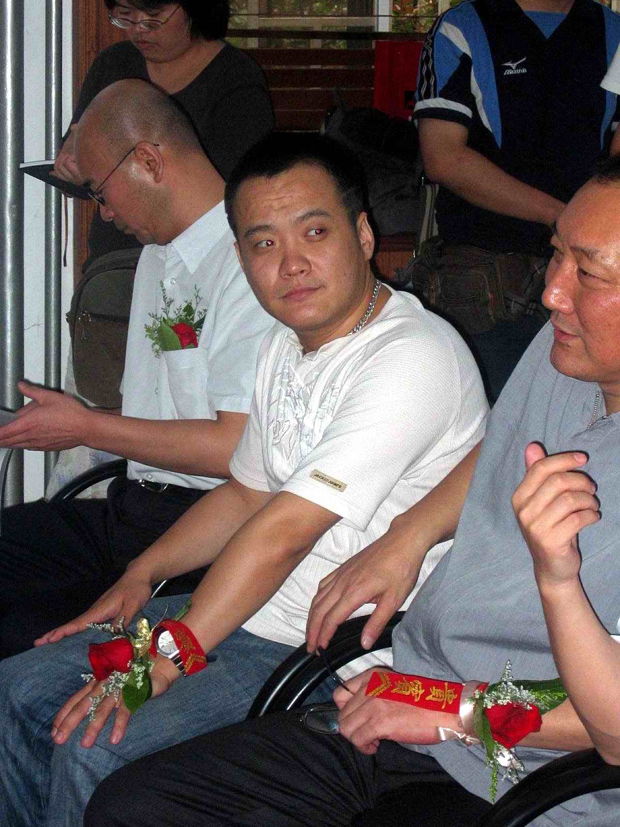 官方发放奖励的办法 -  详细指南和示例