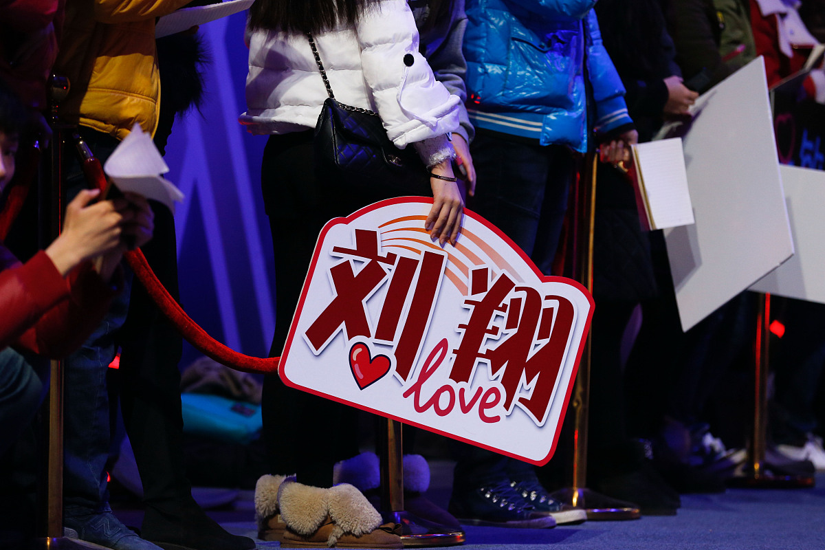 买到假货衣服怎么办？教你如何维权和避免再次购买