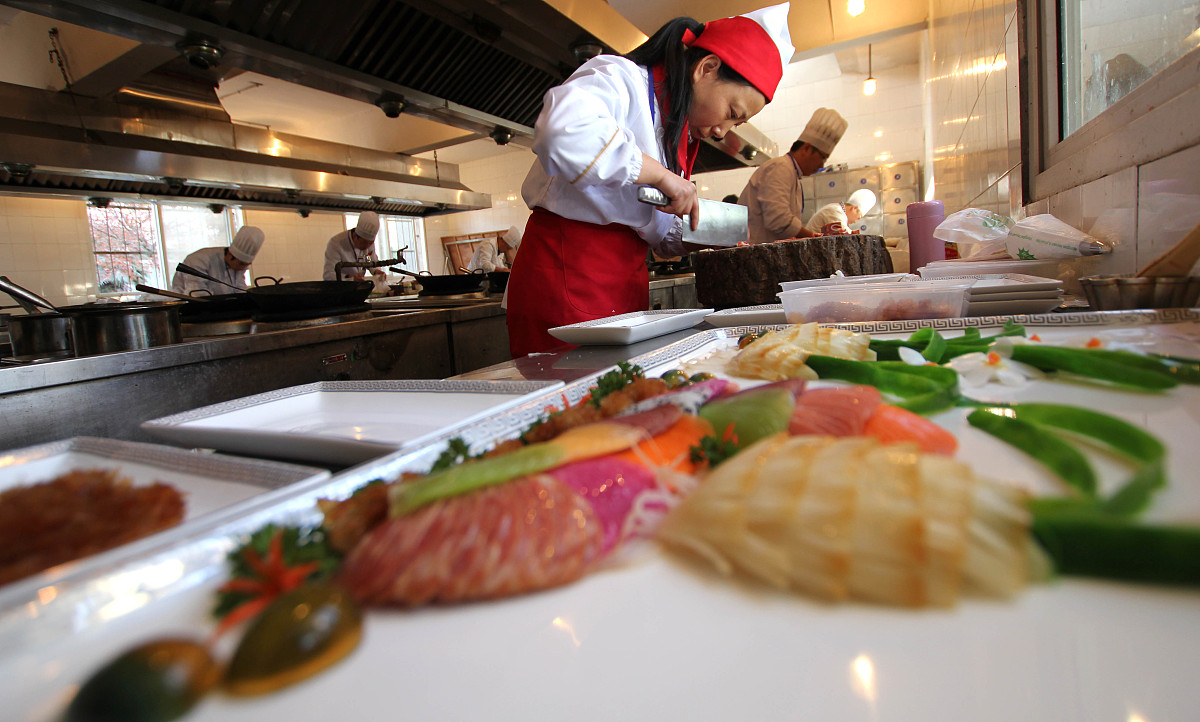 2023年贵州新兴中等职业技术学校招生专业计划人数