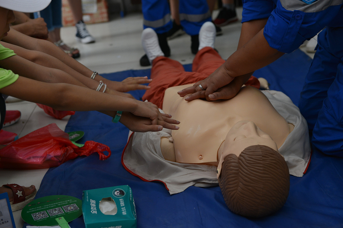 试论中小学古诗创建情境教学法八千字