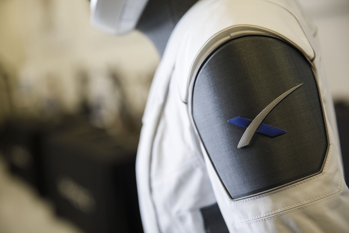 四川仪表工业学校2019年航空服务专业招生简介