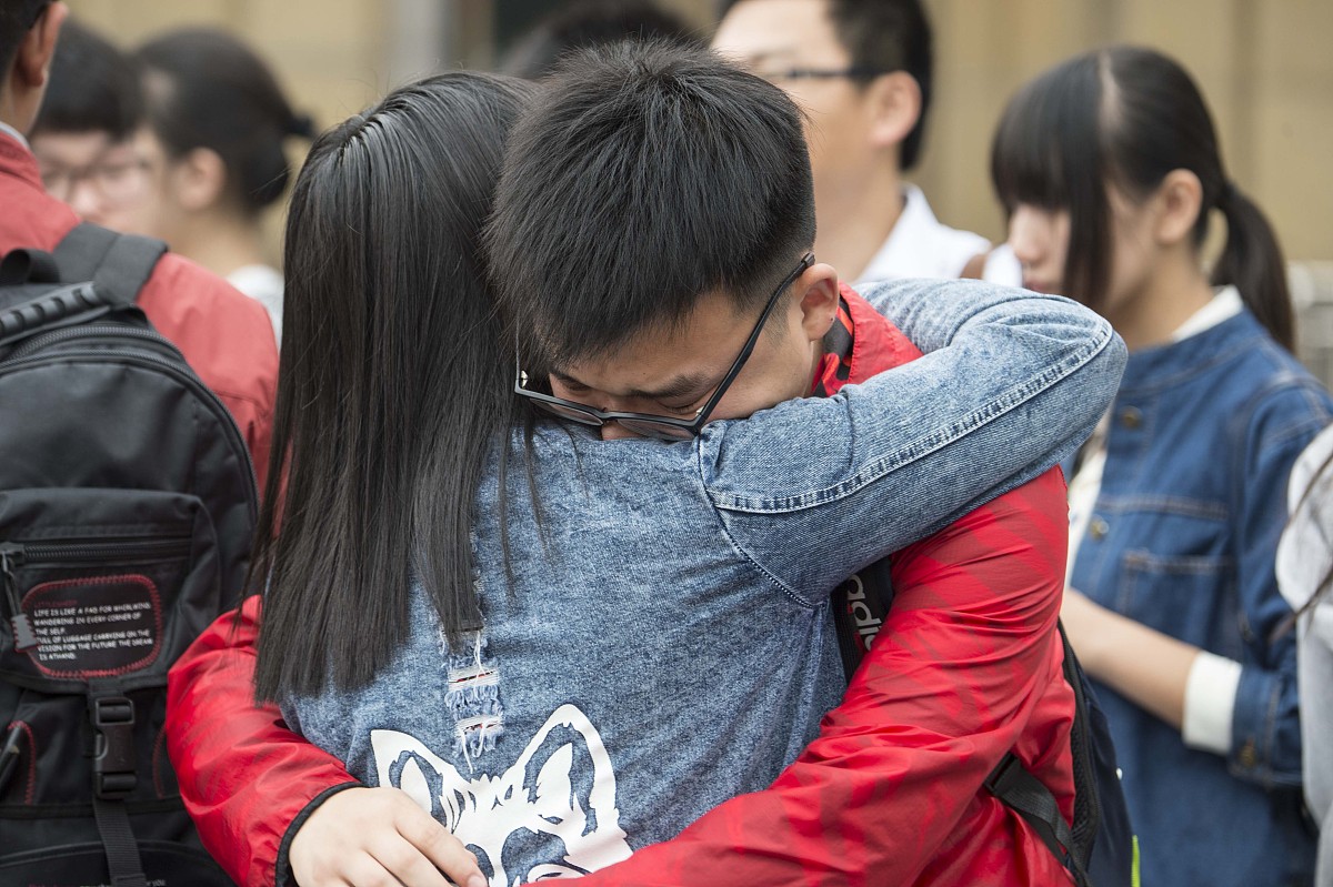 女生被冤枉怎么办？如何安慰她？