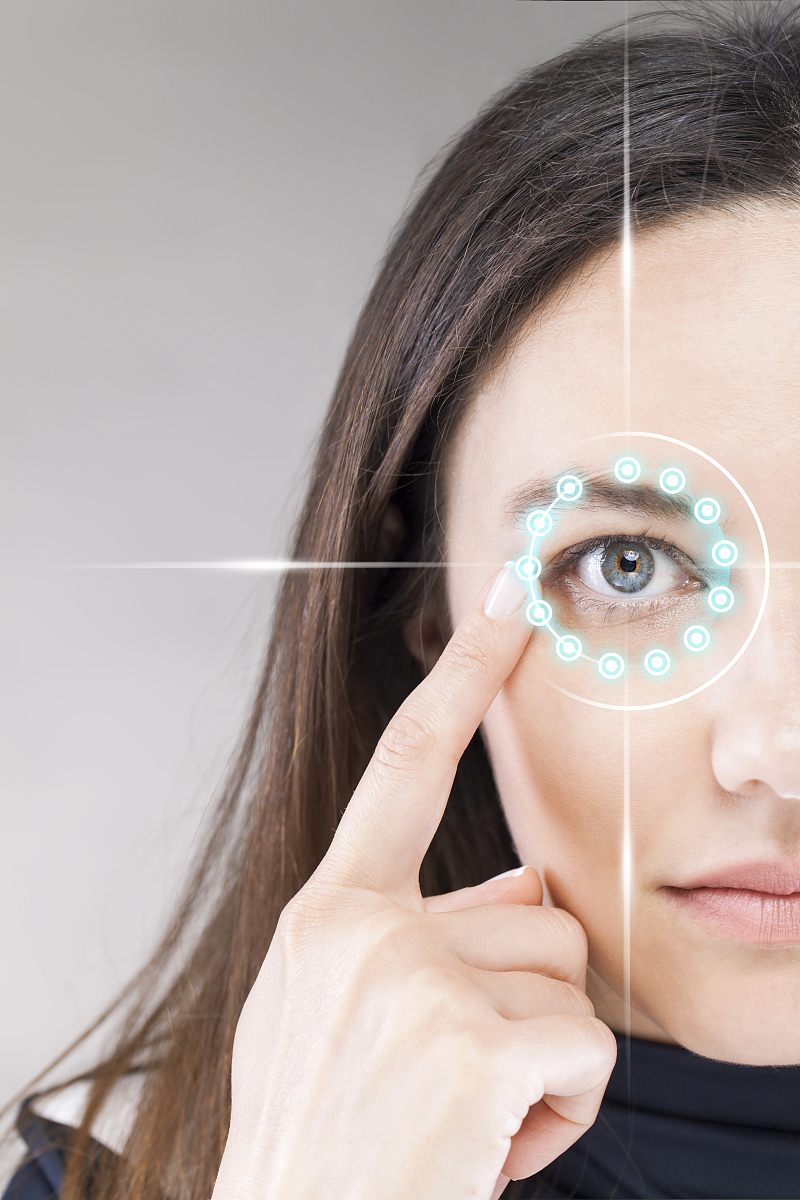 眼袋怎么办？快速消除眼袋的有效方法