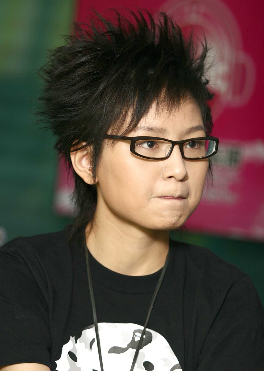2006年9月9日,北京,周笔畅录制m-music音乐现场后台花絮.+++_+++周笔